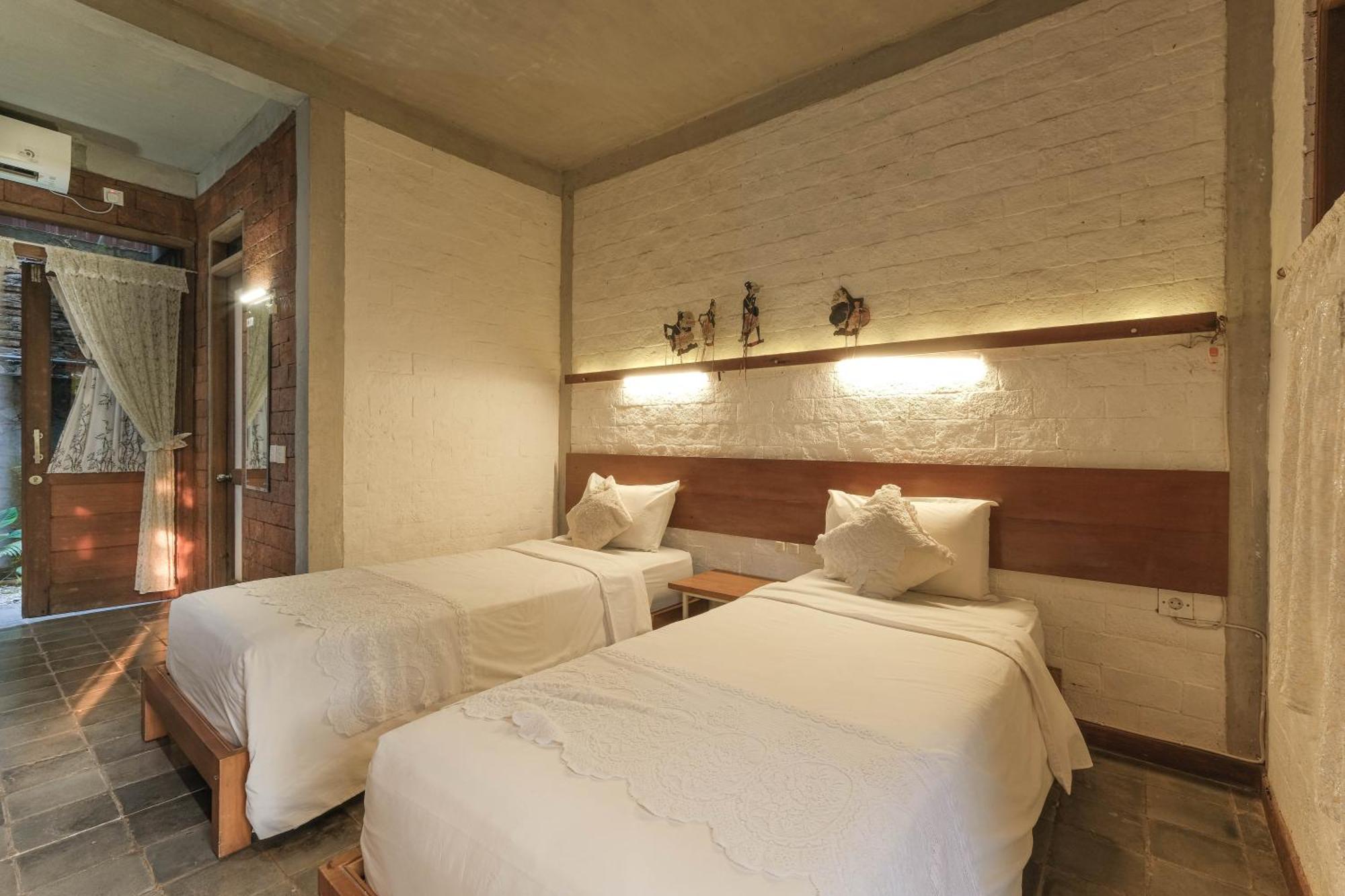 세마랑 Djajanti House B&B 외부 사진