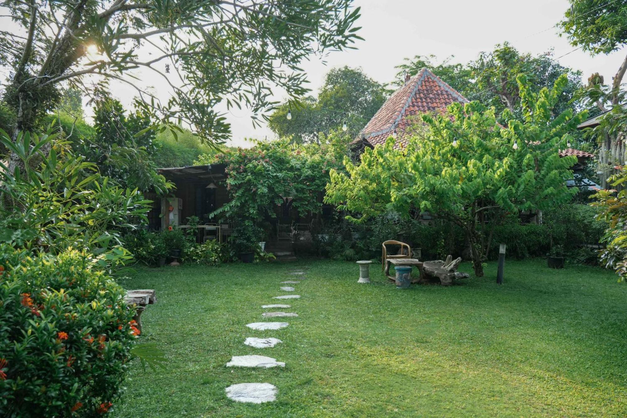 세마랑 Djajanti House B&B 외부 사진