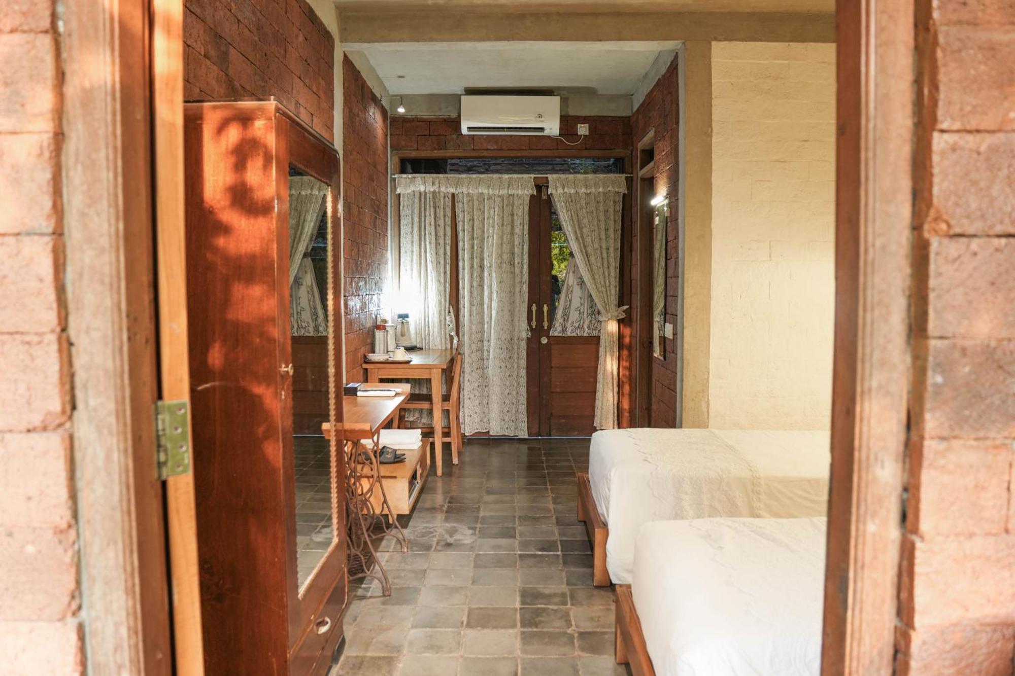 세마랑 Djajanti House B&B 외부 사진
