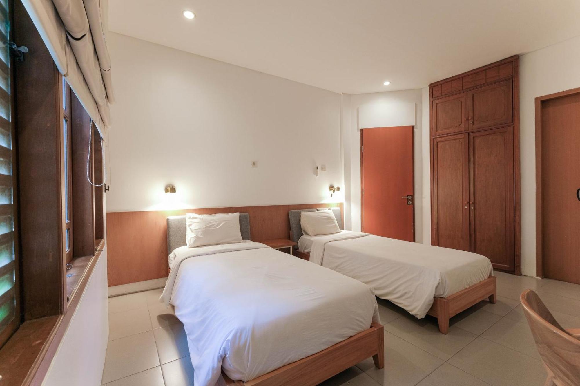 세마랑 Djajanti House B&B 외부 사진