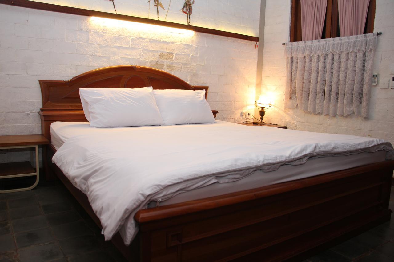 세마랑 Djajanti House B&B 외부 사진